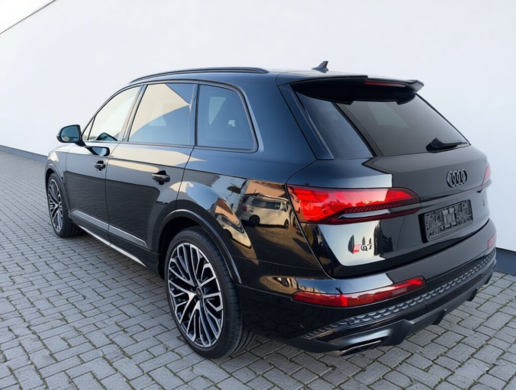 2024 Audi Q7 50 TD S line 7 Sitze
